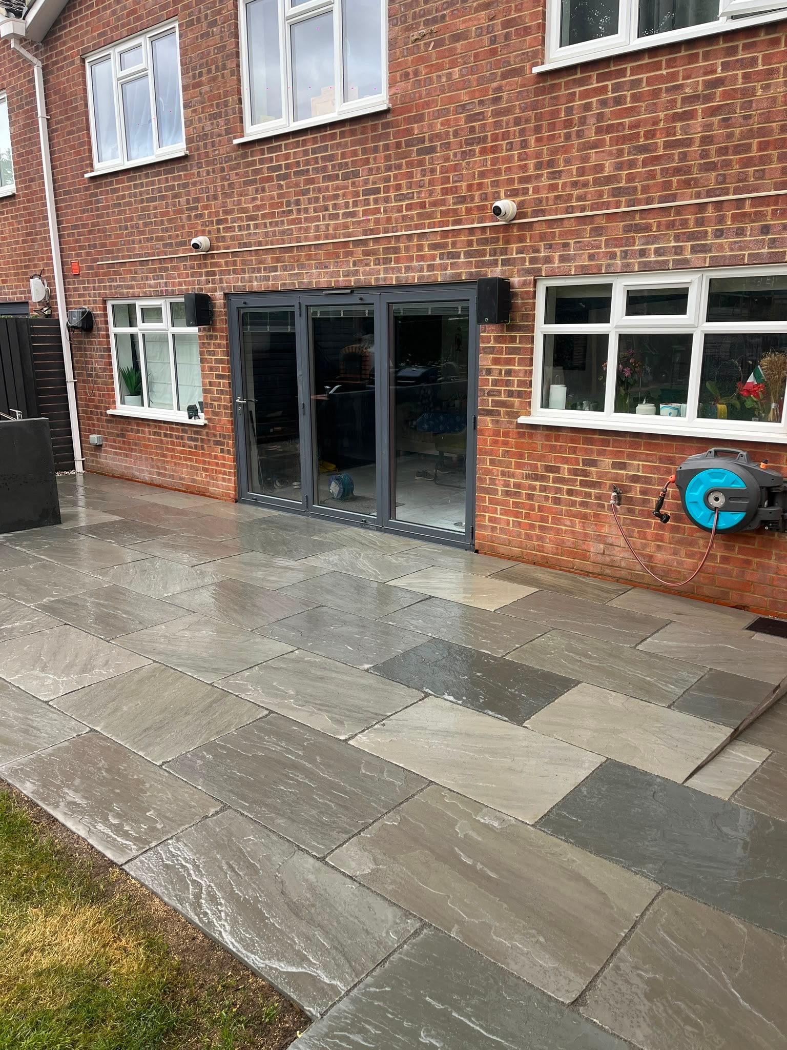 Light Stone Patio & Artificial Grass