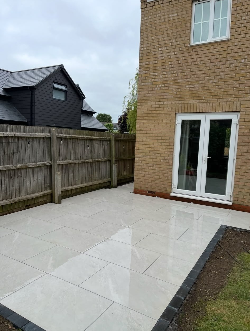 Porcelain slab patio, photo 3