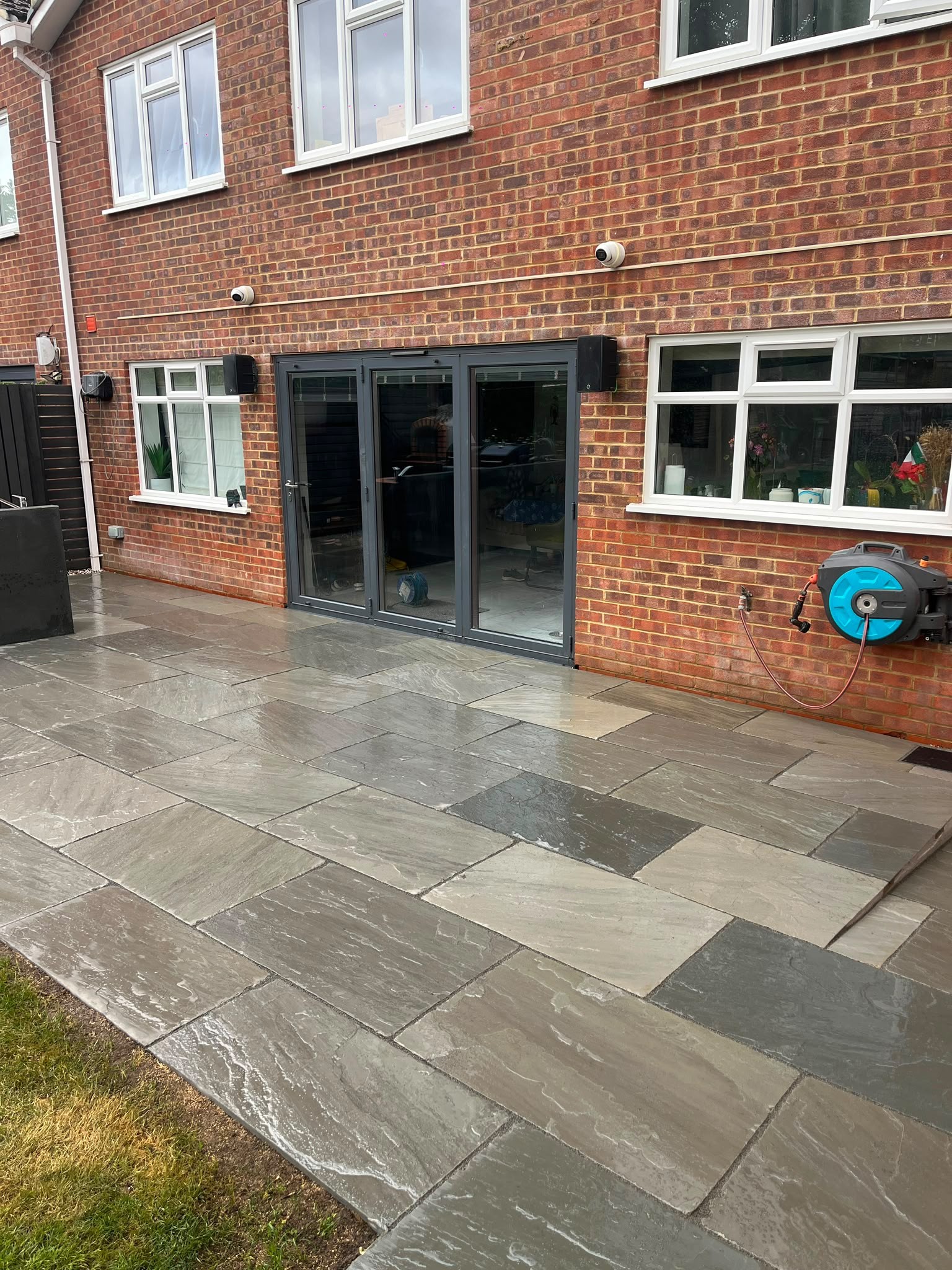 Sandstone slab patio, photo 4